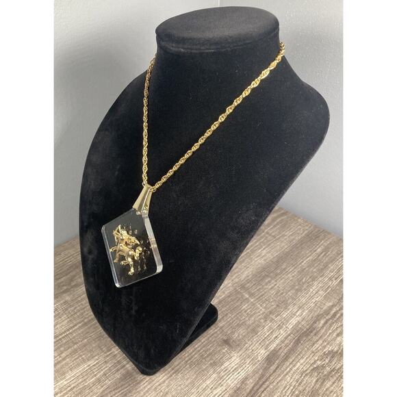 Vtg Sagittarius Zodiac Sign Gold Tone Chunky Pendant Necklace Signed Leonardo - Picture 2 of 9